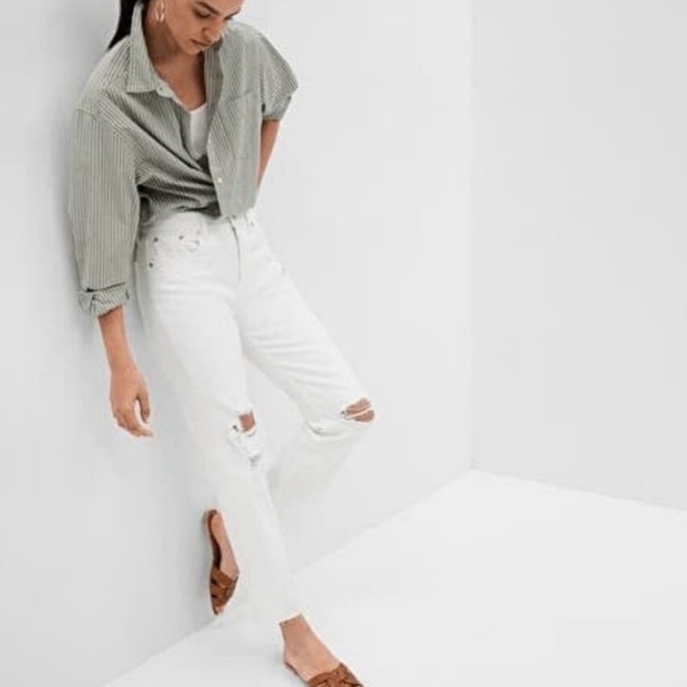 GAP Cheeky Straight Sky High Jeans